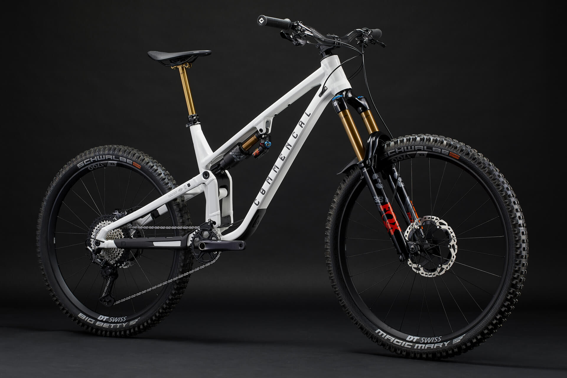 Commencal meta sx v5 2025