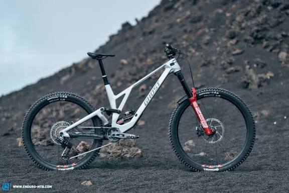 Ghost poacha full party 2025